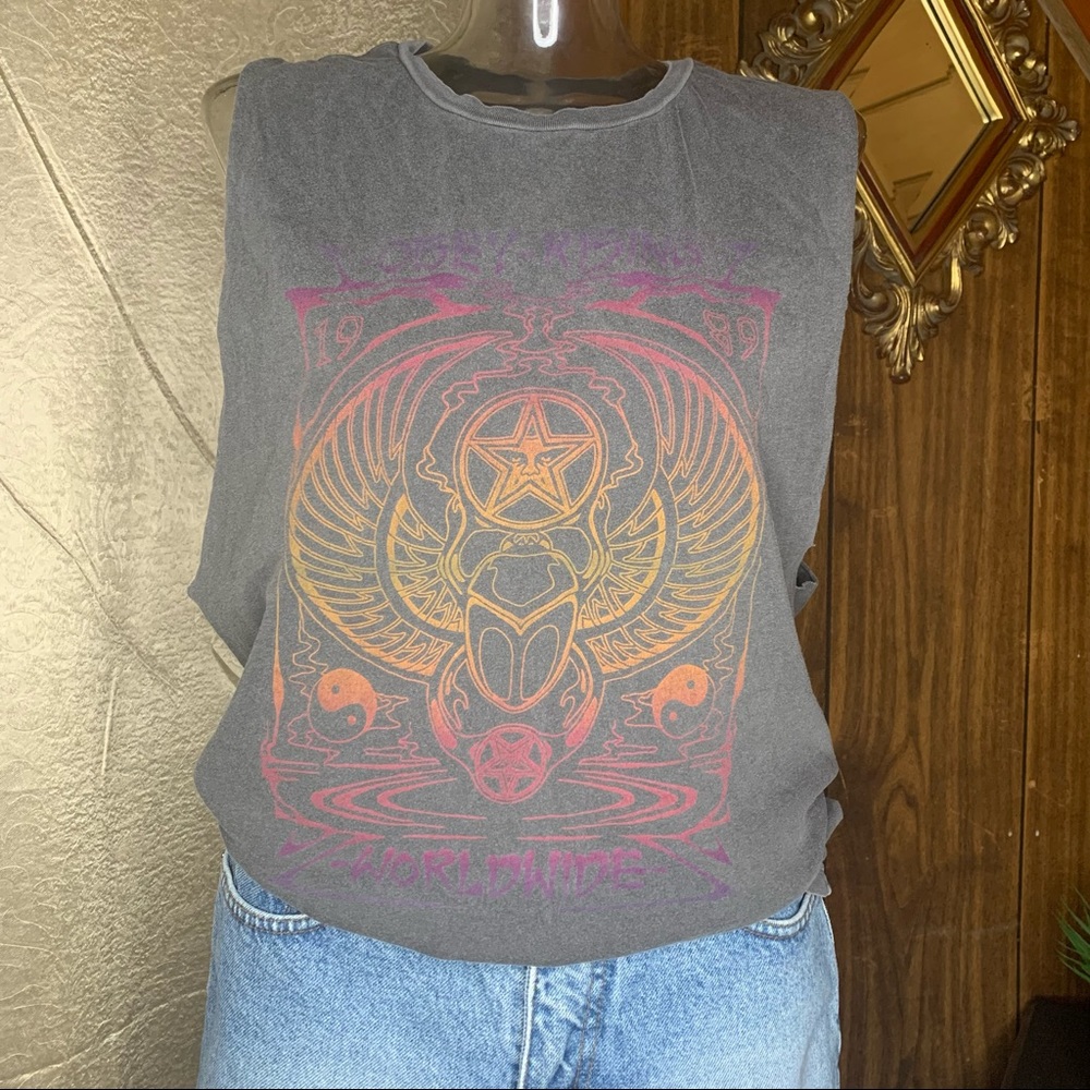 OBEY RISING 1989 WORLD WIDE Cut-Off T